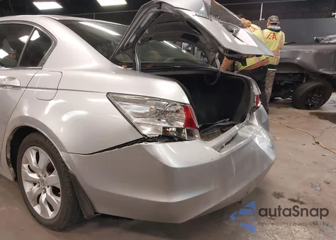 2008 Honda Accord 2.4 Ex from USA, damaged, VIN 1HGCP25748A041040